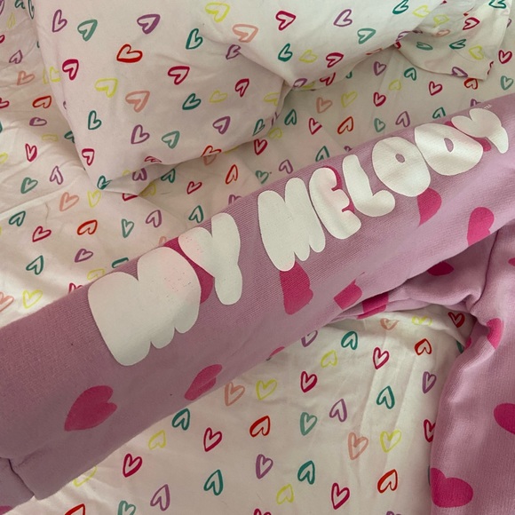 my melody and kuromi sweatshirt - Picture 4 of 5